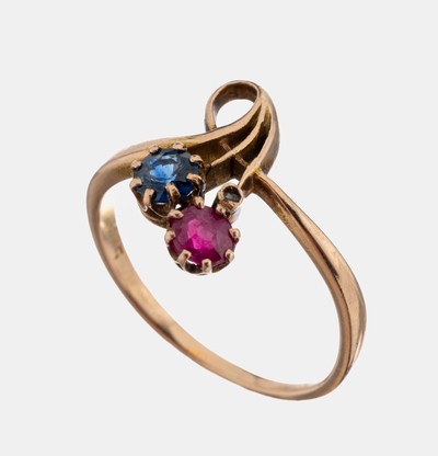14 kt Gold Jugendstil Rubin-Saphir-Diamant -Ring, um 1900, GG 585/000, feine florale Ausführung, 1 rundfacett. Rubin und 1 rundfacett. Saphir zus. ...