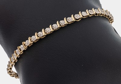 14 kt Gold Diamant-Armband, GG/WG 585/000, 45 in WG gefasste 8/8-Diamanten zus. ca. 0.20 ct Weiß/si-p, L. ca. 19.5 cm, Kastenschloss mit ...