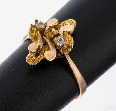 14 kt Gold Ring, GG 585/000, gepr., 3 Diamantimitationen, 1 Stein fehlt, RW 56 ca. 2.9 g