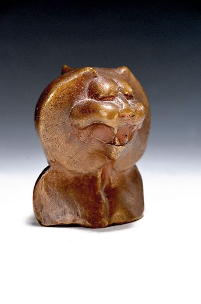 Gernot Rumpf, 1941 - 2025 Kaiserslautern, sog. Pfälzer Löwe, Bronze patiniert, signiert und num. 30/30, H. 9.3 cm