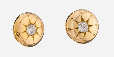 Paar 14 kt Gold Diamant-Ohrstecker, um 1910, GG 585/000, 2 Altschliffdiamanten zus. ca. 0.60 ct Weiß/p, sternförmige Verzierungen, ca.4.0 g, ...