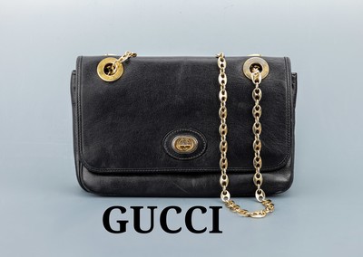 Gucci Tasche, Marina Chain Crossbody, Vintage schwarzes Leder, Tragekette im Bohnendesign, goldfarb. Hardware, doppelter Überschlag, innen ...