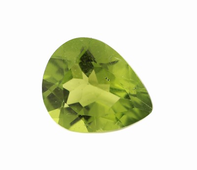 Loser Peridot, ca. 6.49 ct, facett. Tropfen, ca. 13.93 x 11.45 x 6.48 mm, Herkunft Burma