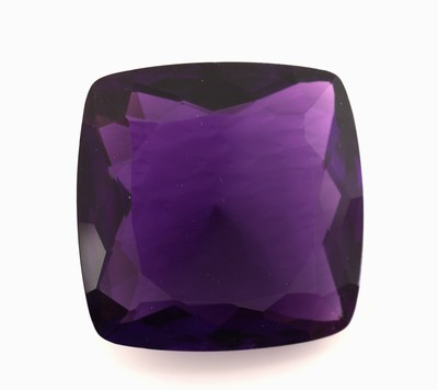 Loser Amethyst, ca. 52 ct, facett. Rechteck