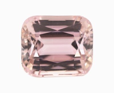 Loser Kunzit, ca. 78.2 ct, Emerald Cut