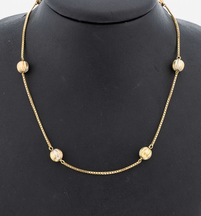 18 kt Gold Collier, GG/WG/RG 750/000, Venezianerkette mit gerillten und sat. Kugeln,ca. 16.4 g, L. ca. 70 cm
