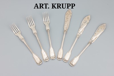 Fischbesteck für 5 Personen, deutsch um 1930, Art. Krupp, Berndorf, Metall versilbert, Gebr.-Teile beids. mit Fischmotiven und graviert, sehr ...