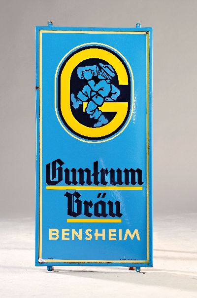 Emailschild Guntrum Bräu Bensheim, 30er Jahre, Pyro Email Boos & Hahn, Ortenberg Baden, kleine Fehlstelle re. oben, korrodiert, l. best., verzogen, ...