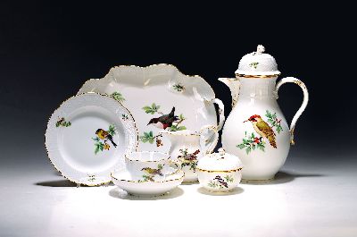 Kaffeeservice, Meissen, Vogeldekor, Form "Alt-Ozier", komplett für 6 Personen, Porzellan, feine polychrome Vogelmalerei von heimischem ...