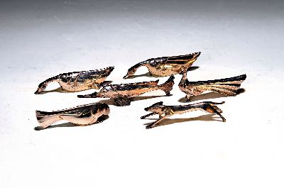 6 Messerbänkchen, Gallia, 20er Jahre, Art Deco, Metall versilbert, versch. Tierdarstellungen, L. ca. 8-11 cm