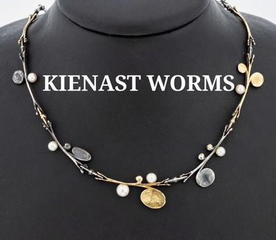Ausgefallenes 14 kt Gold und Silber Perl- Collier, GG 585/000 und 835er Silber, abstraktes Design, 6 Akoyazuchtperlen, L. ca. 41 cm, ...