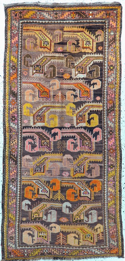 Karabagh antik, Kaukasus, um 1900, Wolle auf Wolle, ca. 280 x 132 cm, EHZ: 3