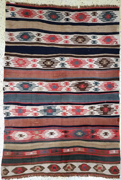 Anatol Kelim antik, Türkei, 19.Jhd, Wolle auf Wolle, ca. 240 x 165 cm, EHZ: 2-3, (restauriert)