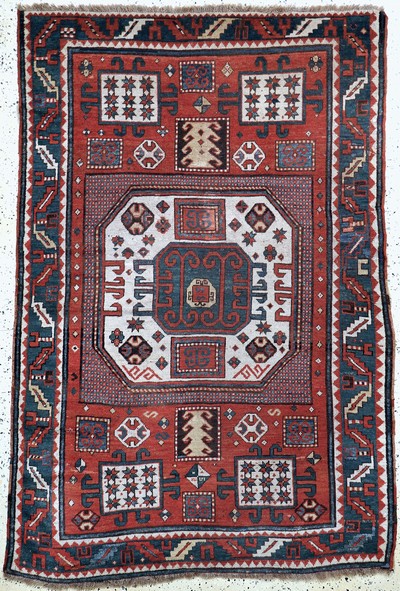 "Karachoph-Kazak"antik, Kaukasus, 19.Jhd, Wolle auf Wolle, ca. 215 x 150 cm, EHZ: 2-3 (restauriert)