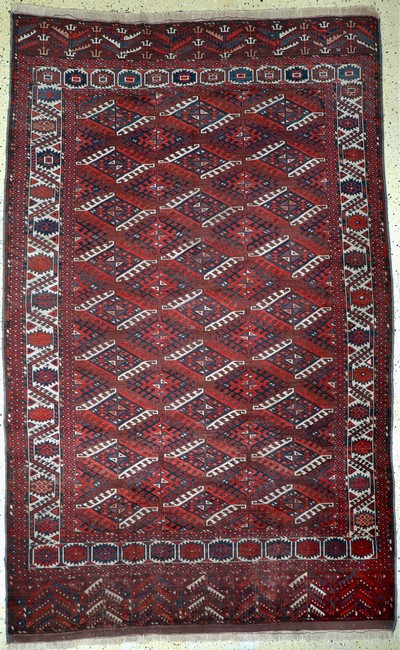 Jomud"Hauptteppich", Turkmenistan, Anfang 20.Jhd, Wolle auf Wolle, ca. 315 x 200 cm, EHZ: 3