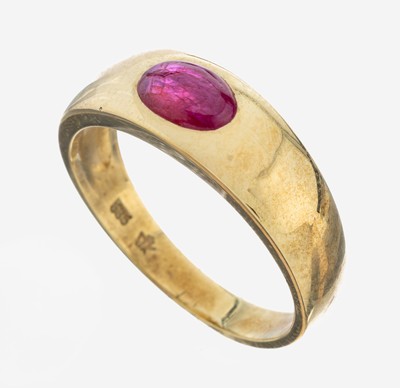 14 kt Gold Rubin-Bandring, GG 585/000, ovaler Rubincabochon ca. 1.10 ct, RW 57, ca. 5.2 g