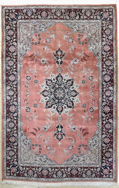 Lahor Kork fein, Pakistan, Ende 20.Jhd, Korkwolle, ca. 285 x 185 cm, EHZ: 2