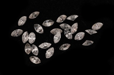 Lot 24 lose Diamanten, zus. ca. 1.63 ct Weiß-l.get.Weiß/si-p, Navettes