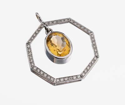 14 kt Gold Citrin-Diamant-Anhänger, WG 585/000, ungewöhnliches oktagonales Design, mittig ovalfacett. bewegl. gefasster Citrin ca. 5.0 ct, ...