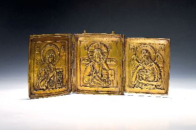 Metall-Ikone Deesis-Triptychon, Russland, 19./20.Jh., Bronze, dreiflügelig Ikone mit Darstellung des Pantokrators, der Gottesmutterund des Johannes ...