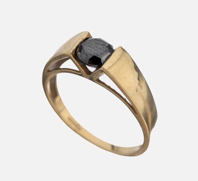 9 kt Gold Brillant-Ring, GG 375/000, Spannringoptik, schwarzer Brillant (beh.) ca. 0.91 ct, RW 55, ca. 2.4 g, Juwelo- Echtheitszertifikat anbei
