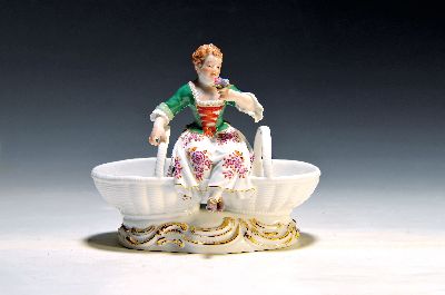 Saliere/Figurenaufsatz, Meissen,, 2. Hälfte 20. Jh., Entwurf Johann Joachim Kaendler, Porzellan, Blumensträusschen auf zwei Körben sitzend, ...