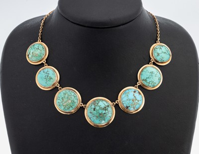 14 kt Gold Türkis-Collier, GG 585/000 gepr., Mittelteil 7 runde Glieder mit Türkisen, L. ca. 38 cm, Kastenschloss mit Sicherheitsacht, Kette mit 2 ...