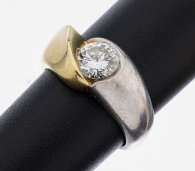 14 kt Gold Brillant-Ring, GG/WG 585/000, Brillant ca. 1.15 ct Weiß/p1, RW 53, ca. 8.7 g, Meistermarke unged.