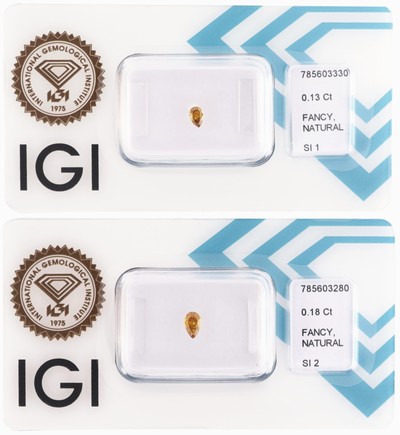 Lot 2 lose Diamant-Tropfen, 1 x 0.13 ct, 1 x 0.18 ct, beide natural fancy intense brownish yellow/si, jew. verschweißt, IGI- Expertisen anbei