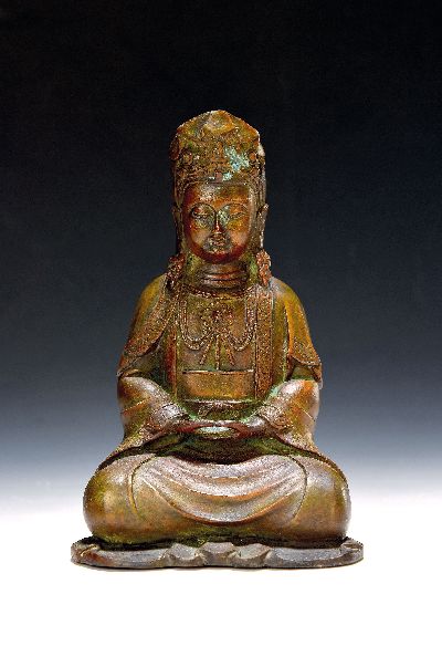Guan-Yin, China, Ming-Dynastie, 17./18. Jh., Bronze, stiltyp. Faltenwurf, H. ca. 22 cm, l. korrodiert
