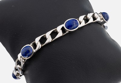 14 kt Gold Lapislazuli-Armband, WG 585/000,6 oval Lapislazulicabochons, L. ca. 19 cm, Kastenschloss mit 2 Sicherheitsachten, ca. 26.6 g