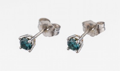 Paar 14 kt Gold Brillant-Ohrstecker, WG 585/000, 2 Brillanten zus. ca. 0.30 ct Blau(beh.)/si