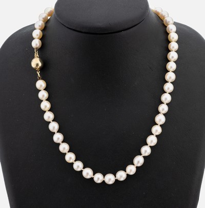 Perl-Collier, Akoyazuchtperlen, D. ca. 7.8 -8 mm, L. ca. 84 cm, Kugelschließe 925er Silber