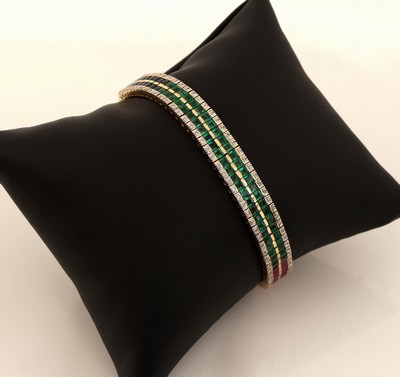 14 kt Gold Farbstein-Diamant-Armband, GG 585/000, Saphir-, Smaragd- und Rubin-Carrees zus. ca. 20.00 ct, 8/8-Diamanten zus. ca. 0.60ct ...