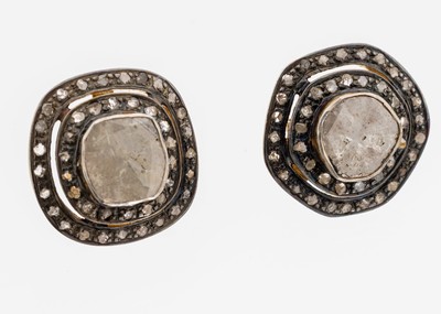 Paar Diamant-Ohrstecker, 925er Silber teilverg., Diamantrosen zus. ca. 2.0 ct Grau/p3