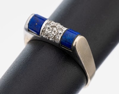 14 kt Gold Lapislazuli-Diamant-Ring, 1970er Jahre, WG 585/000, Lapislazuli-Einlagen, 9 8/8-Diamanten zus. ca. 0.05 ct Weiß/si, RW 55,ca. 2.5 g, ...