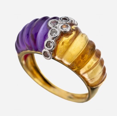 18 kt Gold Citrin-Amethyst-Brillant-Ring, GG/WG 750/000, gerillter Citrin ca. 6.00 ct, gerillter Amethyst ca. 6.00 ct, 8 in WG gefasste Brillanten ...