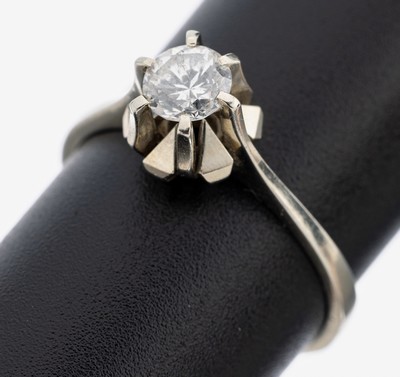14 kt Gold Brillant-Ring, WG 585/000, Brillant ca. 0.50 ct Weiß/p, RW 56, ca. 3.1 g