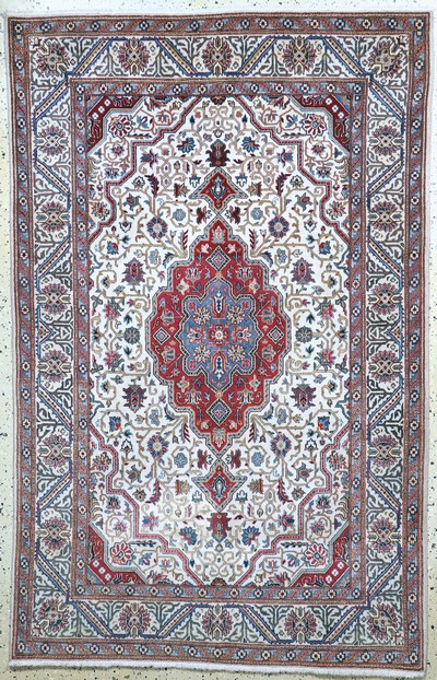 Keschan fein alt, Persien, Mitte 20.Jhd, Wolle auf Baumwolle, ca. 210 x 135 cm, EHZ: 1-2