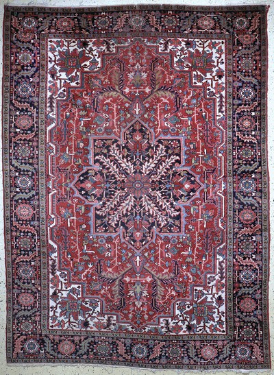 Heriz alt, Persien, Anfang 20.Jhd, Wolle auf Baumwolle, ca. 330 x 240 cm, EHZ: 2, (Ränder leicht beschädigt)