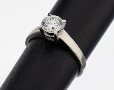 14 kt Gold Brillant-Ring, WG 585/000, Brillant ca. 1.0 ct l.get.Weiß/si, RW 57, ca. 3.6 g