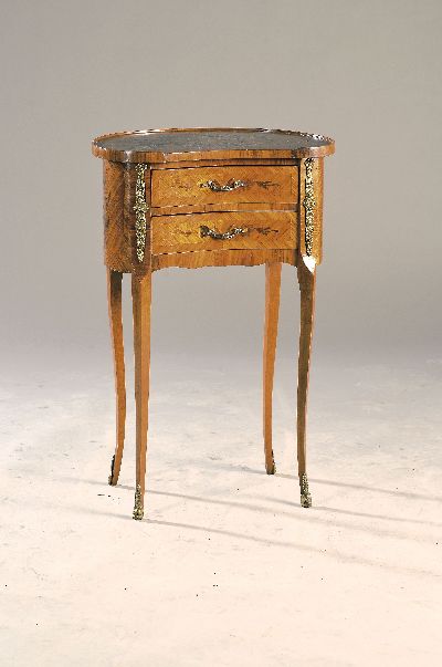 Kommode, Frankreich, 20.Jh., mit floralen Intarsien und Metallapplikationen, Rosenholzfurnier, 2 Schubladen, ca. 70x46x30 cm, EZ 2
