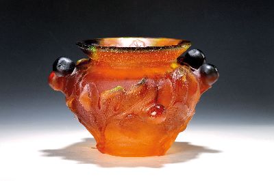 Große Pate-de-Verre-Vase, wohl Daum, Nancy, 20. Jh., schweres dickwandiges Glas mit gelben, dunkelroten und bernsteinfarbenen Einschmelzungen, ...