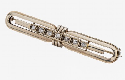14 kt Gold Diamant-Brosche, 1930er Jahre, WG 585/000 gepr., geometrisches Design, 7 Altschliffdiamanten zus. ca. 0.55 ct Weiß/p, L. ca. 6.5 cm, ca. ...