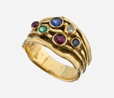 18 kt Gold Farbstein-Brillant-Ring, GG 750/000, 2 rundfacett. Saphire, 2 rundfacett. Rubine und 1 rundfacett. Smaragd zus. ca. 0.30ct, 1 Brillant ...