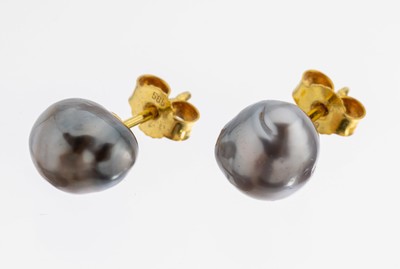 Paar 14 kt Gold Perl-Ohrstecker, GG 585/000, 2 barocke Tahitizuchtperlen, ca. 2.5 g
