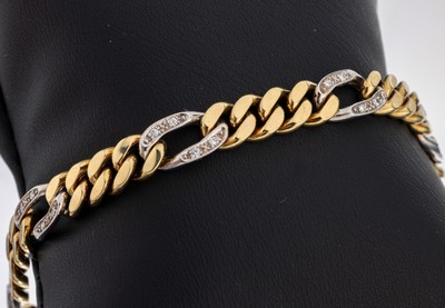 14 kt Gold Brillant-Armband, GG/WG 585/000,WG-Glieder mit insg. 24 Brillanten zus. ca. 0.24 ct Weiß/si, L. ca. 18 cm, Kastenschloss mit 2 ...