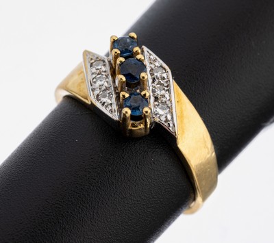 18 kt Gold Saphir-Diamant-Ring, GG 750/000,3 rundfacett. Saphire zus. ca. 0.15 ct, 6 8/8-Diamanten zus. ca. 0.12 ct Weiß/si-p, RW 54, ca. 4.0 g