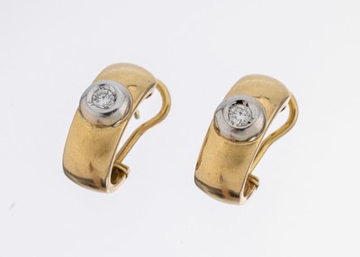 Paar 14 kt Gold Brillant Ohrstecker, GG/WG 585/000, 2 Brillanten zus. ca. 0.20 ct Weiß/p, ca. 8.4 g, zusätzl. Clipbrisuren