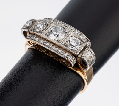 14 kt Gold Diamant-Ring, 1920er-30er Jahre, GG/WG 585/000, 27 Brillanten, Altschliffdiamanten und 8/8-Diamanten zus. ca.1.0 ct Weiß/si, RW 56, ca. ...